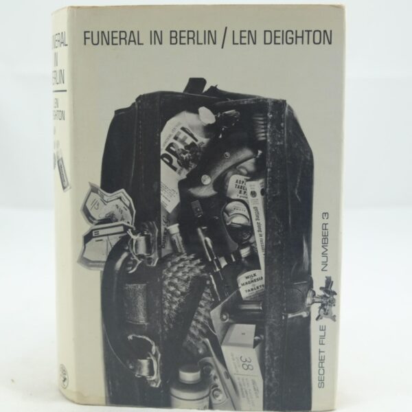 Funeral in Berlin by Len Deighton