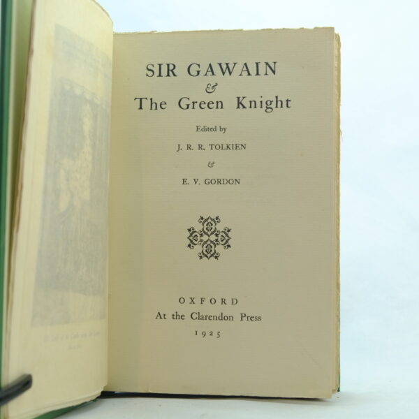 Sir Gawain & The Green Knight by J. R. R Tolkien