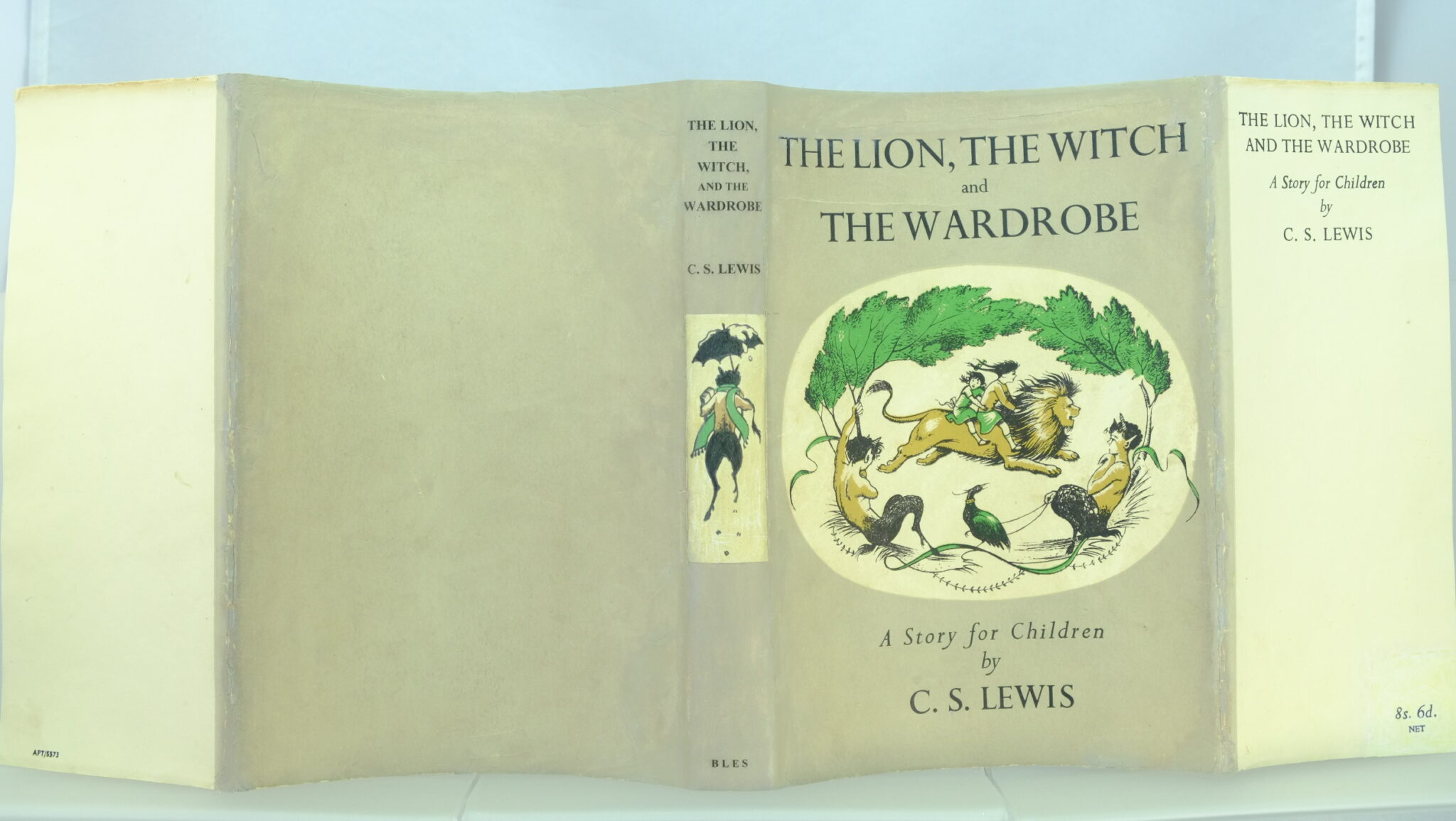 The Lion, The Witch and The Wardrobe by C. S. Lewis - Rare and Antique ...